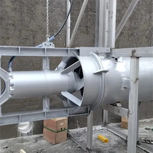 Underwater submersible mixer