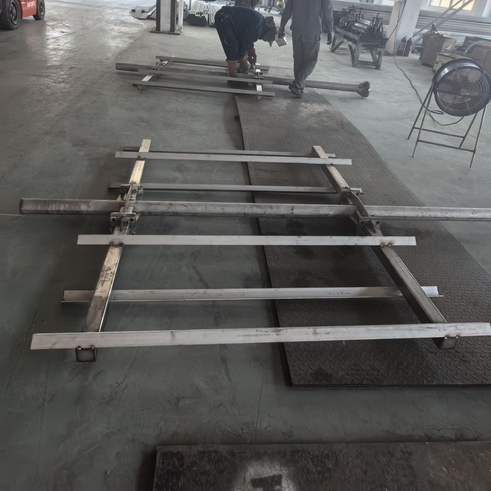 機械框式攪拌機